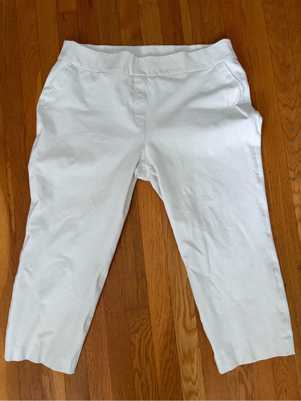 SPANX Women’s 2X White cropped Pants